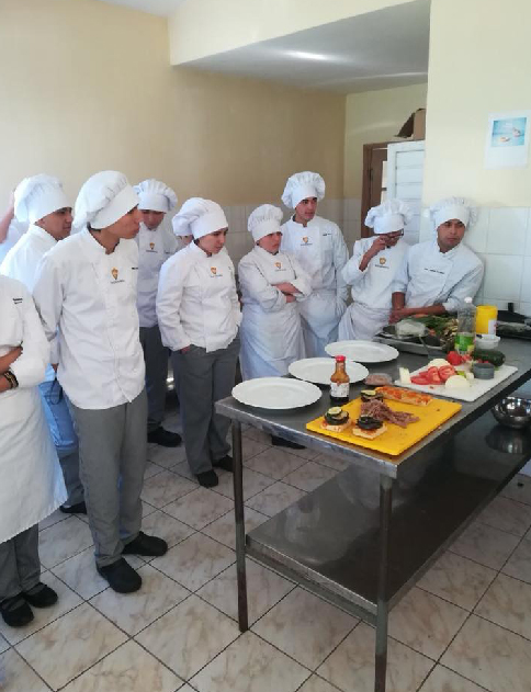 Mesa de trabajo 2 copia-100